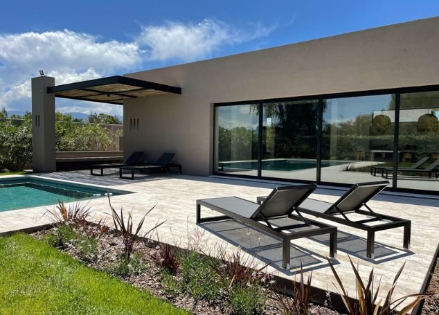 xr:d:DAFt3nBUgTI:21,j:7255701300895236945,t:23090820